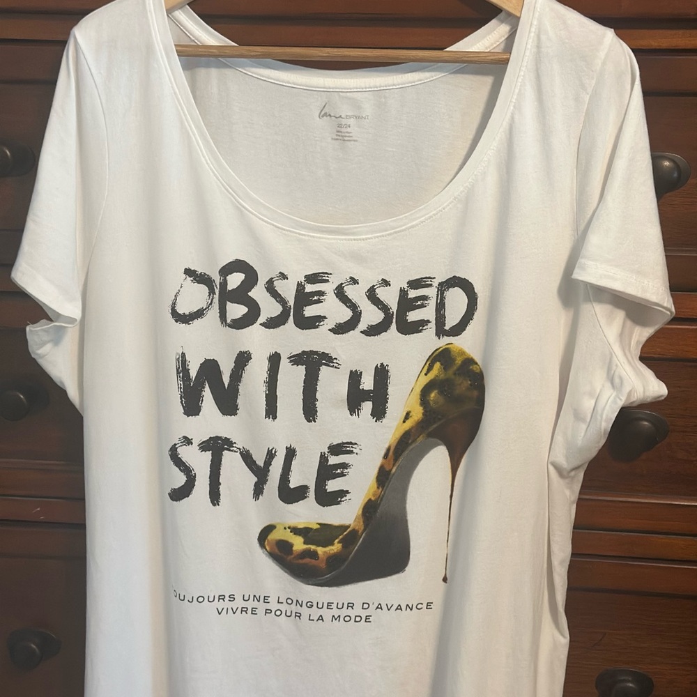 Lane Bryant White Graphic T-Shirt Short Sleeve Relaxed Fit